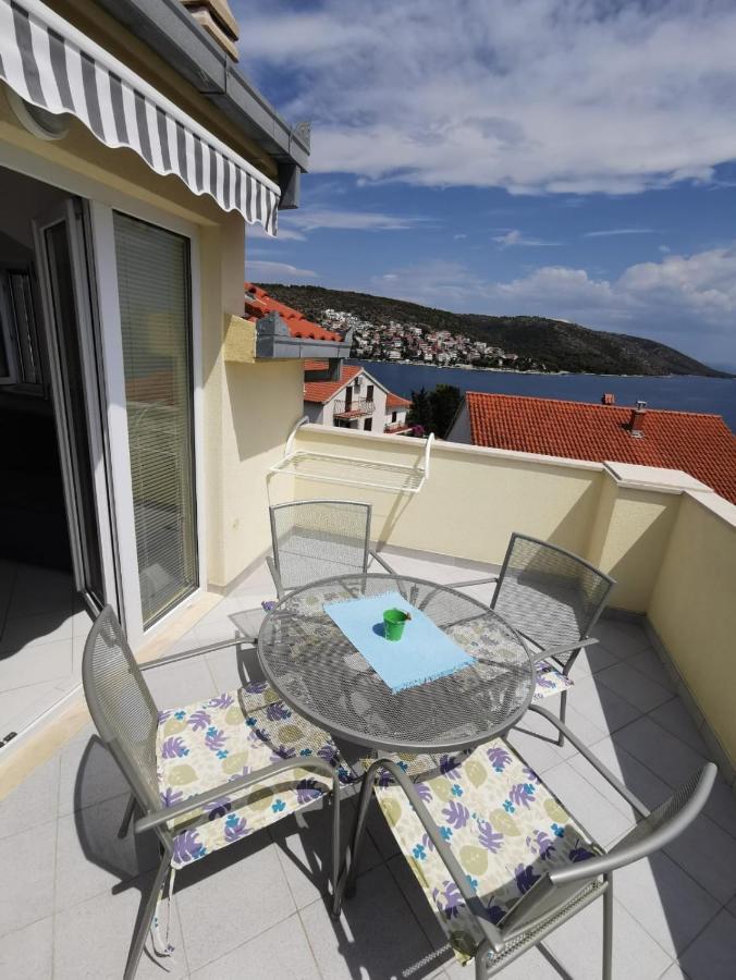 Apartments Vito Trogir Eksteriør bilde