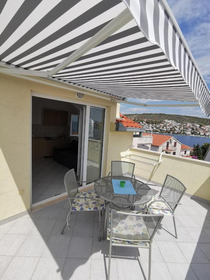 Apartments Vito Trogir Eksteriør bilde