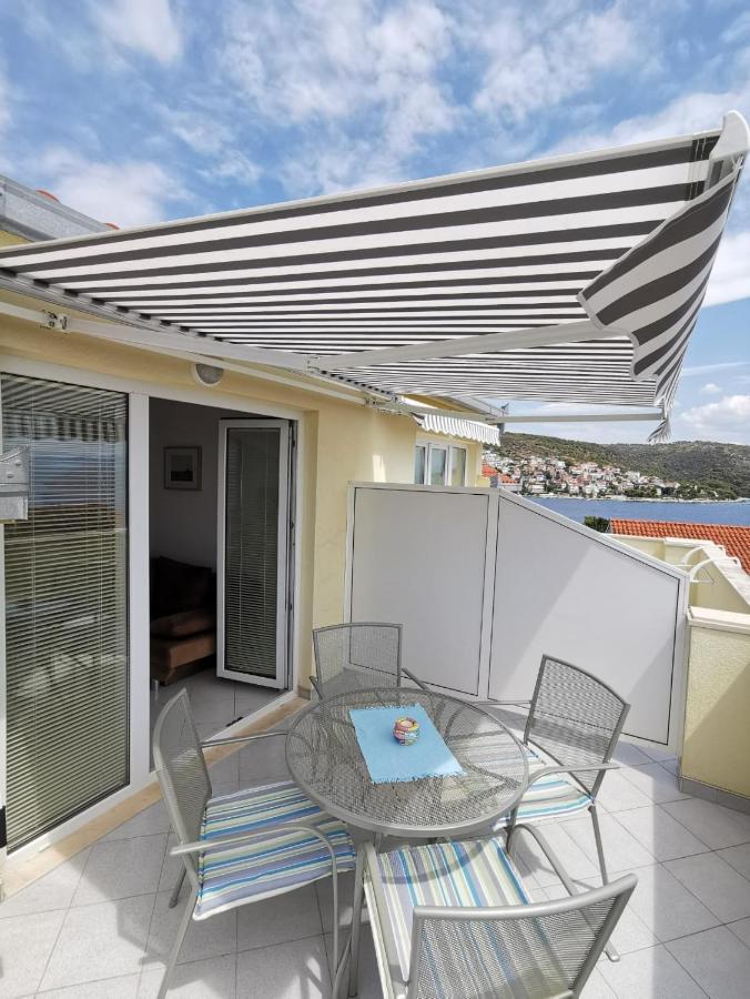 Apartments Vito Trogir Eksteriør bilde