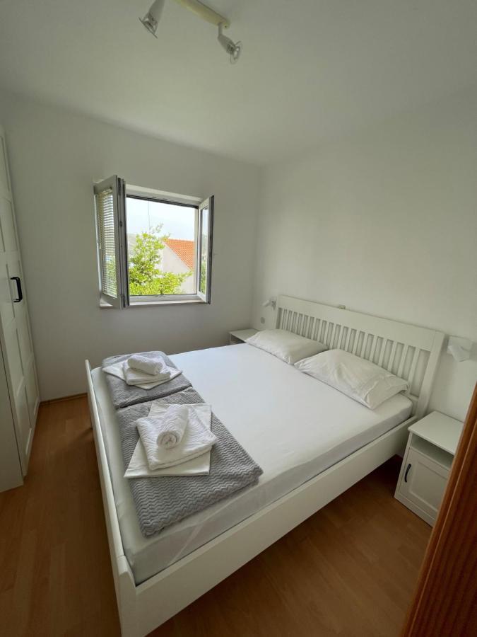Apartments Vito Trogir Eksteriør bilde