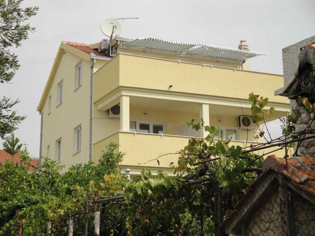 Apartments Vito Trogir Eksteriør bilde