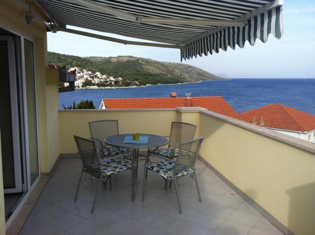 Apartments Vito Trogir Rom bilde